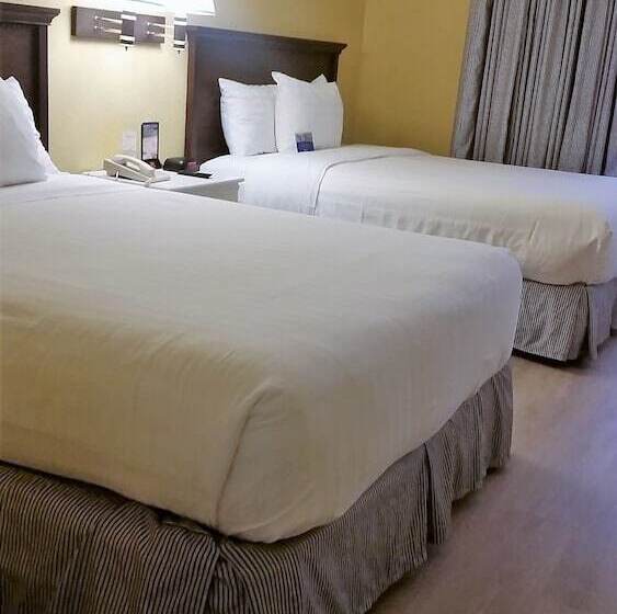 فندق Monterey Bay Lodge