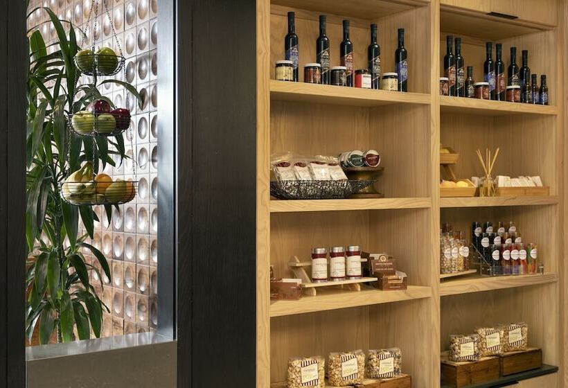 Napa Valley Marriott Hotel & Spa