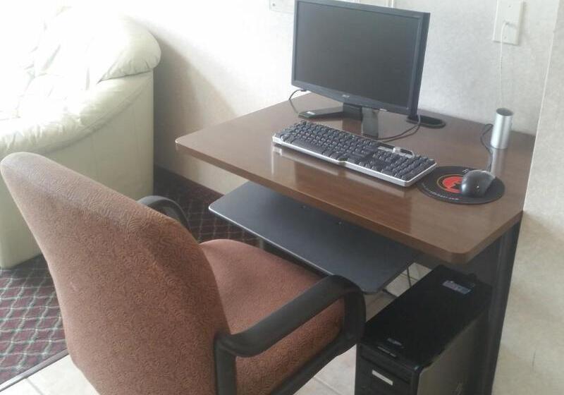 فندق Quality Inn Grove City  Columbus South