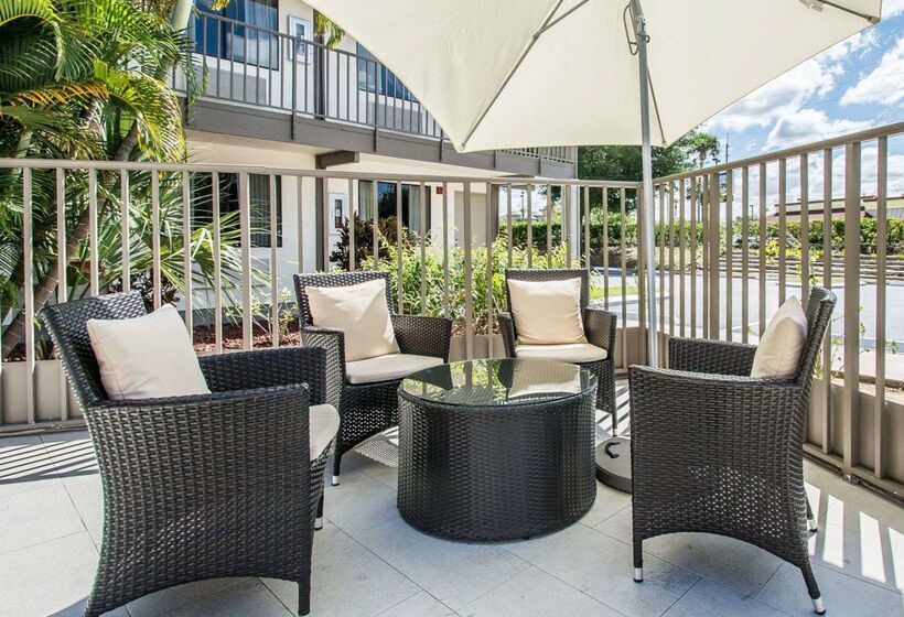 酒店 Quality Inn & Suites By The Parks