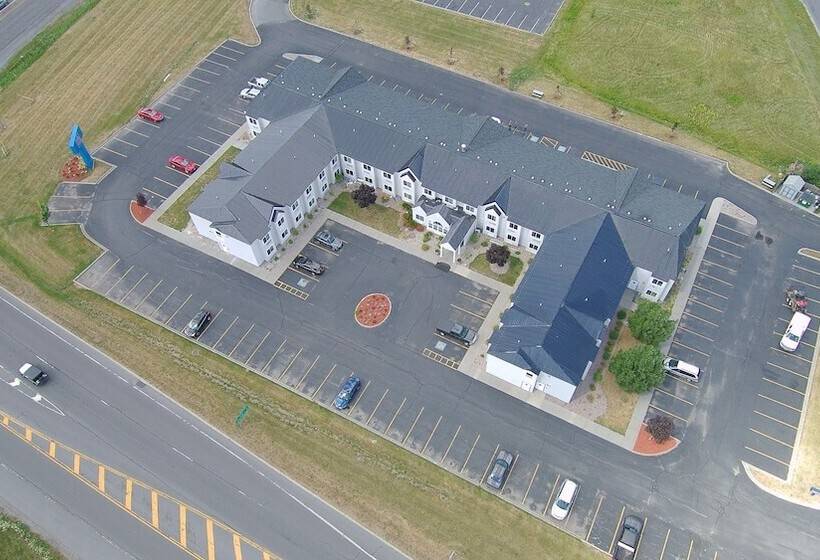 ホテル Quality Inn & Suites Watertown Fort Drum