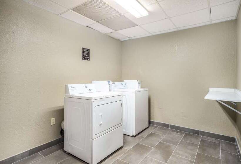 בית מלון כפרי Sleep Inn & Suites Tallahasseecapitol