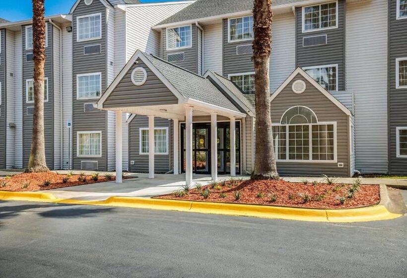 בית מלון כפרי Sleep Inn & Suites Tallahasseecapitol