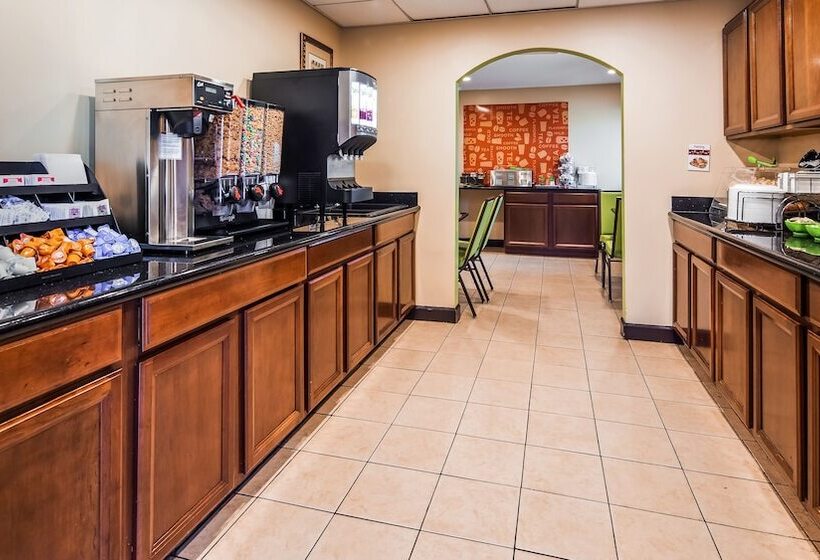 Surestay Hotel By Best Western East Brunswick