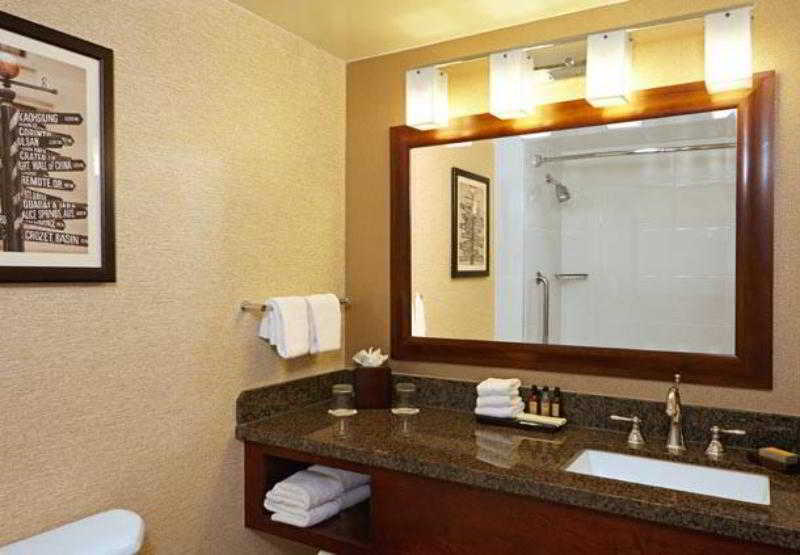 هتل The Bidwell Marriott Portland