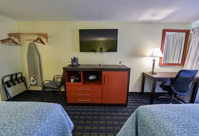 בית מלון כפרי The Mariner Resort Cape Cod By The Red Collection