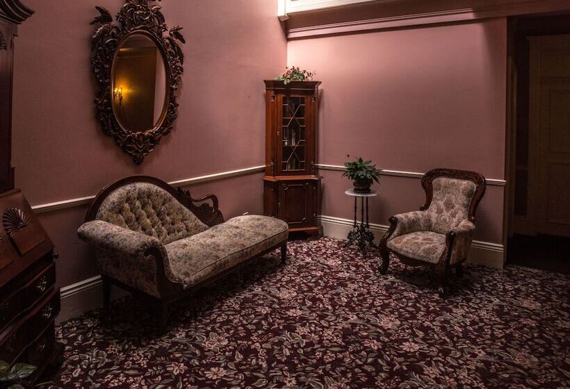 فندق The Monterey