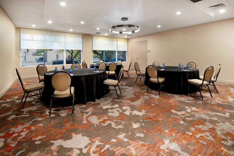 هتل Tucson Marriott University Park