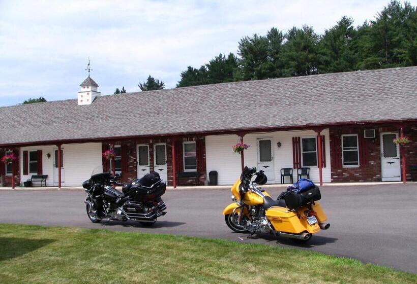 Maple Leaf Motel