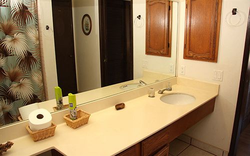 Molokai Vacation Properties  Ke Nani Kai