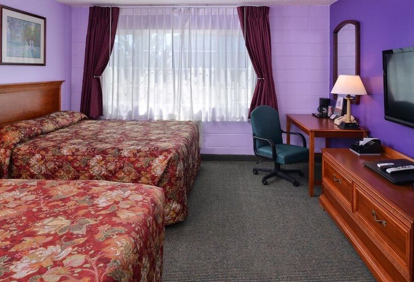 Maverick Motel   Modern Renovated Motel