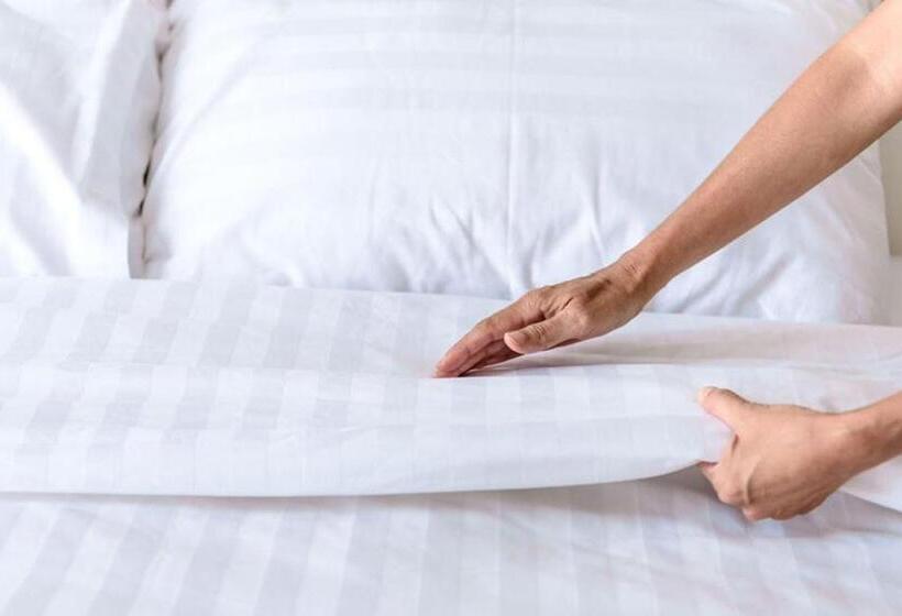 Mayflower Motel Milford