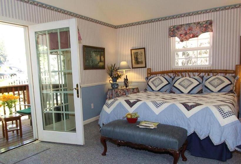 Mccaffrey House Bed And Breakfast Inn