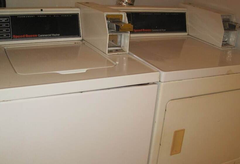 Miami Sun Hotel   Downtown/port Of Miami