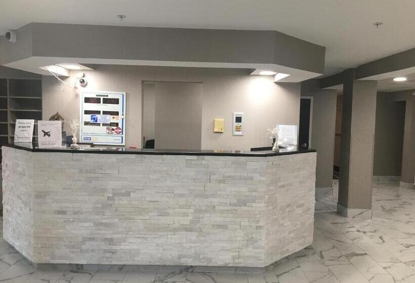 Microtel Inn By Wyndham Charlotte Airport