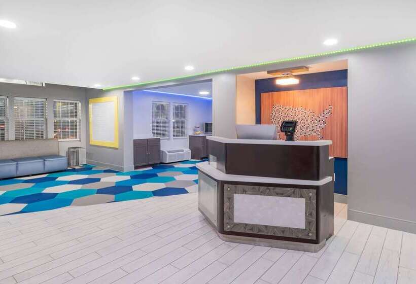 Microtel Inn By Wyndham Athens