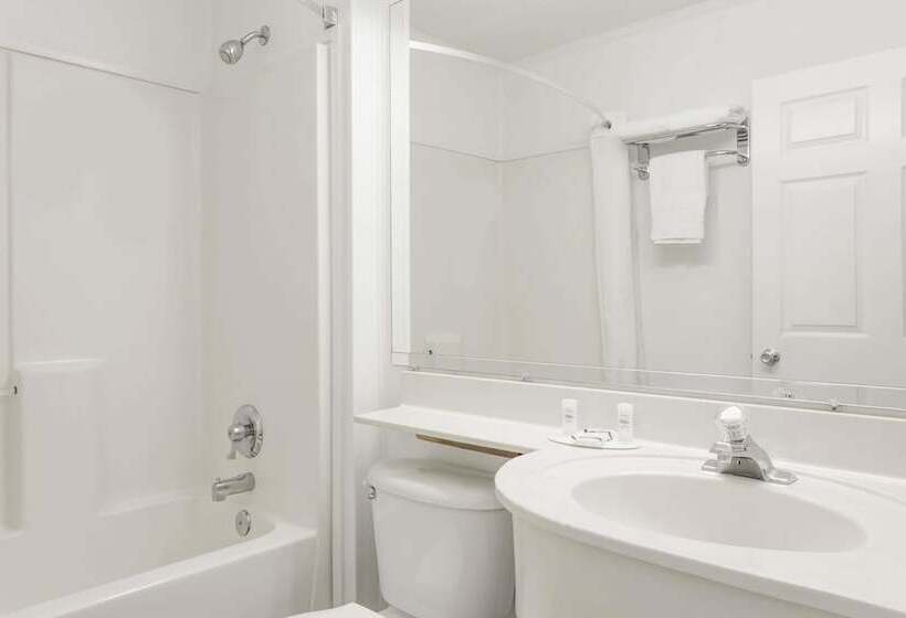 Microtel Inn By Wyndham Athens