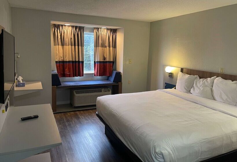 Microtel Inn By Wyndham Atlanta Airport