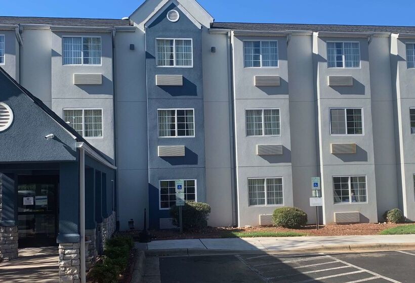 Microtel Inn By Wyndham Charlotte Airport
