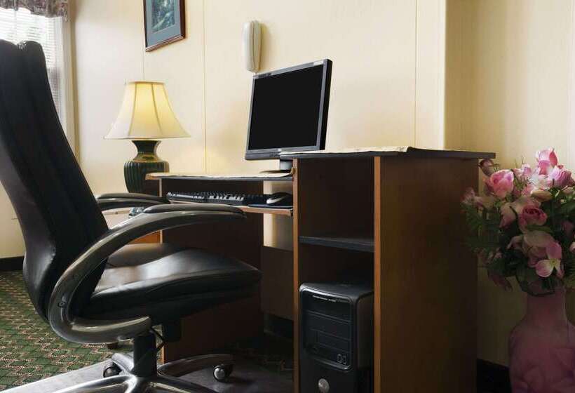 Microtel Inn & Suites By Wyndham Columbia Fort Jackson N