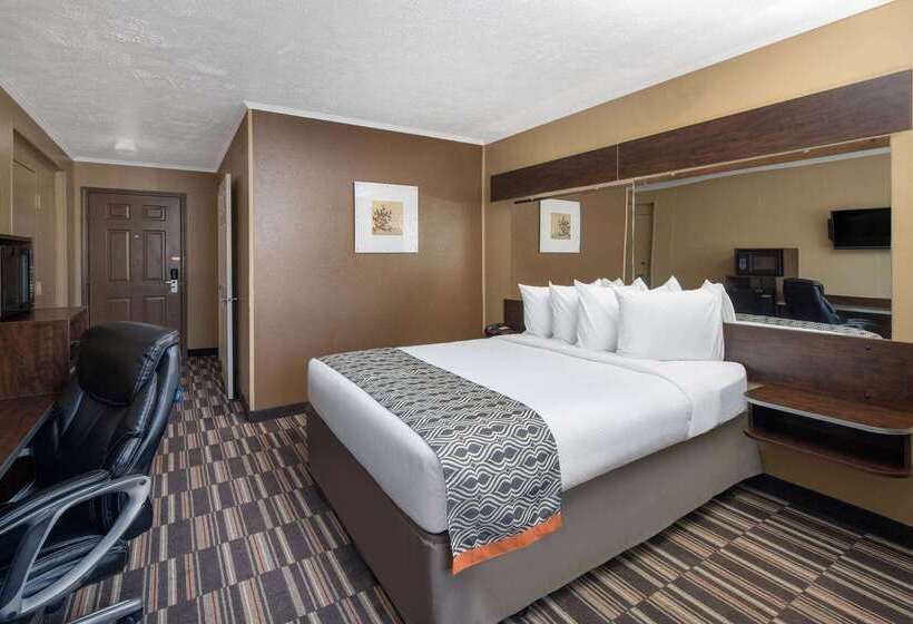 Microtel Inn & Suites By Wyndham Columbia Fort Jackson N