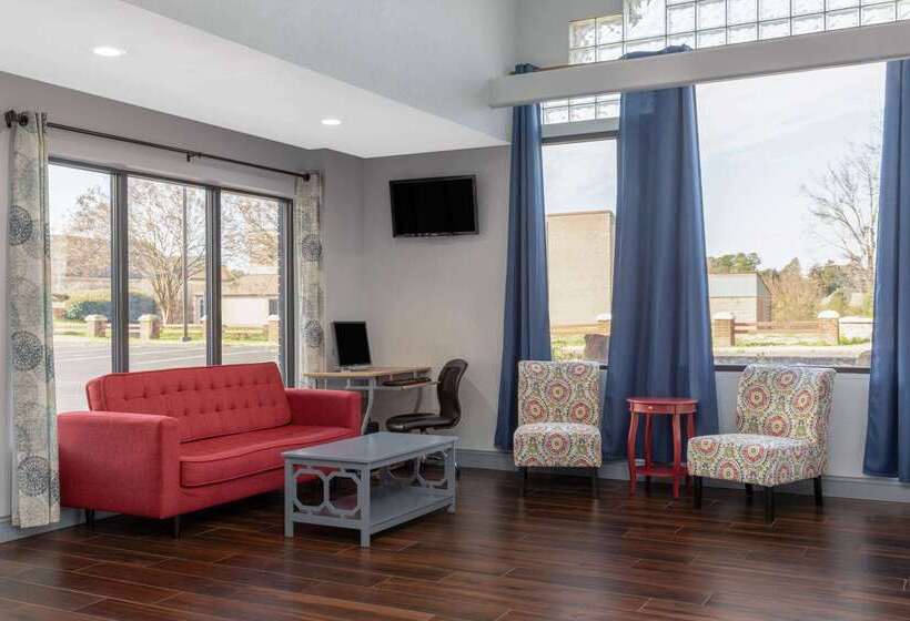 Microtel Inn By Wyndham Lake Norman