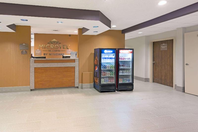 Microtel Inn & Suites By Wyndham Denver Airport
