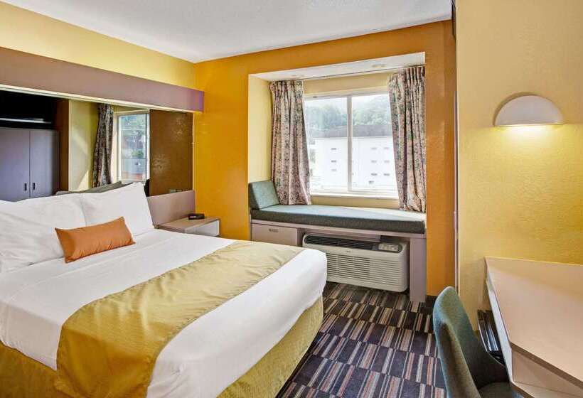 Microtel Inn & Suites By Wyndham Gatlinburg
