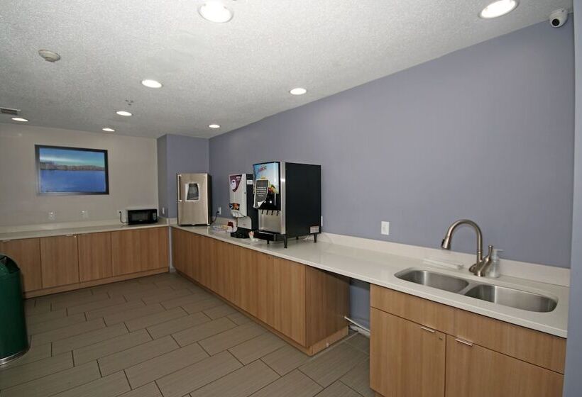 Microtel Inn By Wyndham Greensboro