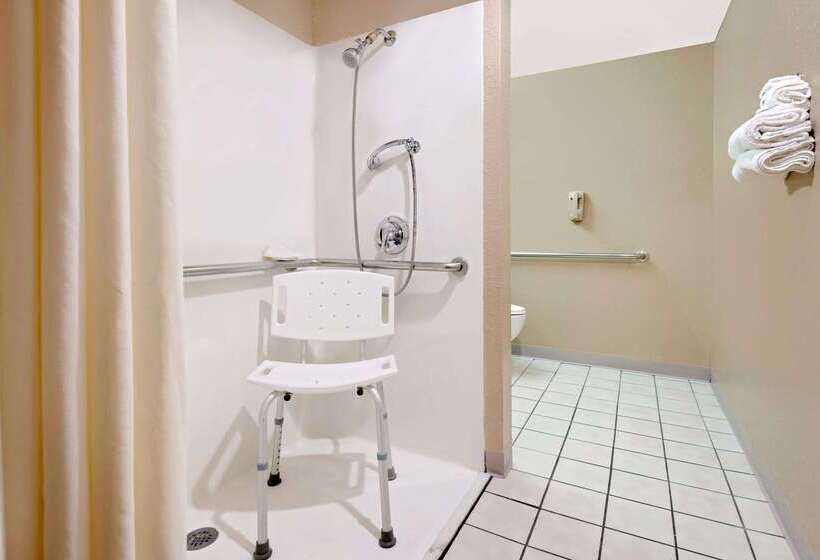 Microtel Inn & Suites By Wyndham Joplin