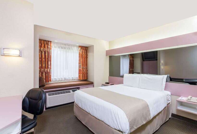 فندق Cedar Bluff Inn