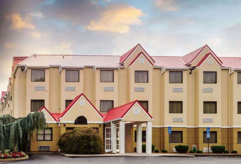 فندق Cedar Bluff Inn