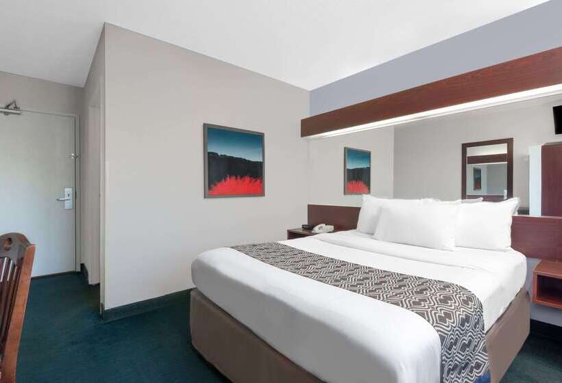 Microtel Inn & Suites By Wyndham London