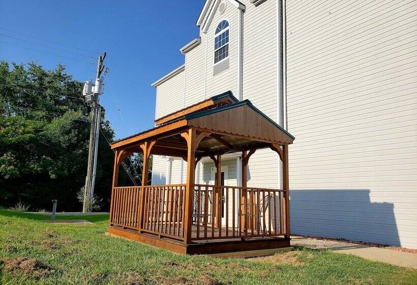 Microtel Inn & Suites By Wyndham London