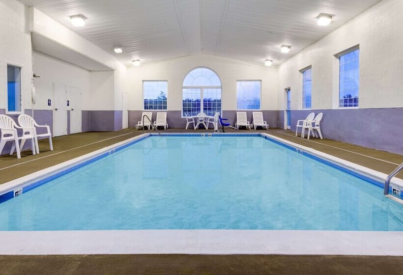 Microtel Inn & Suites By Wyndham London