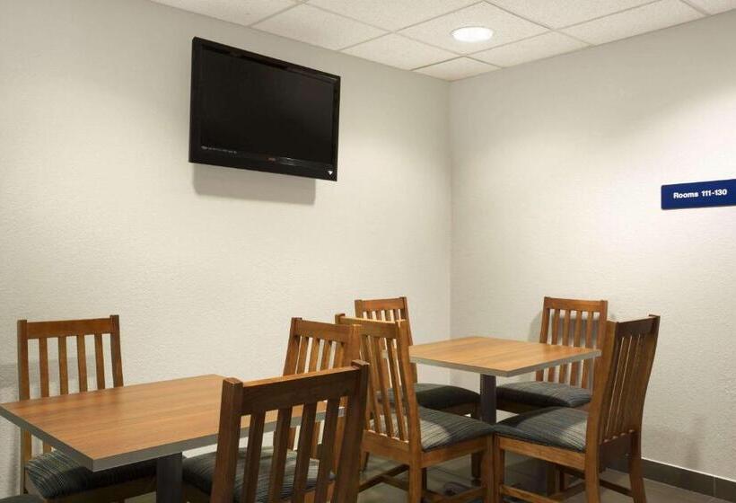 Microtel Inn By Wyndham Louisville East