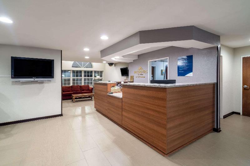 Microtel Inn & Suites By Wyndham Savannah/pooler