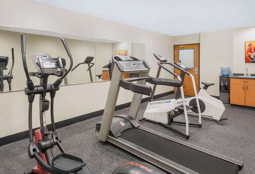 Microtel Inn & Suites By Wyndham