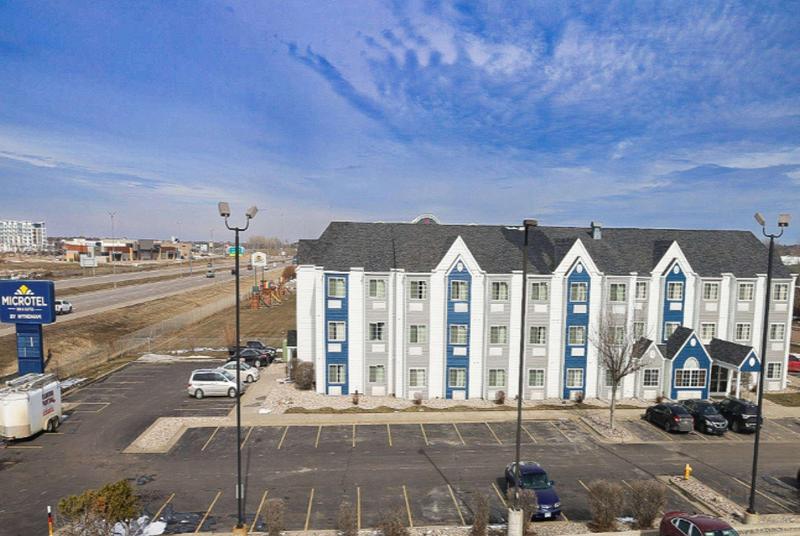 Microtel Inn & Suites By Wyndham Sioux Falls