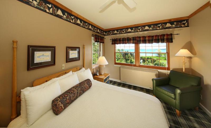 Mission Point Resort