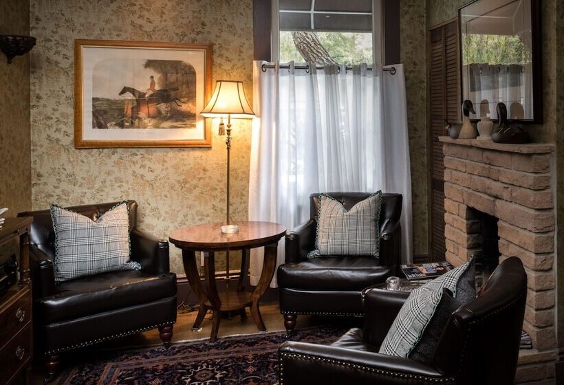 Monte Cristo Bed And Breakfast