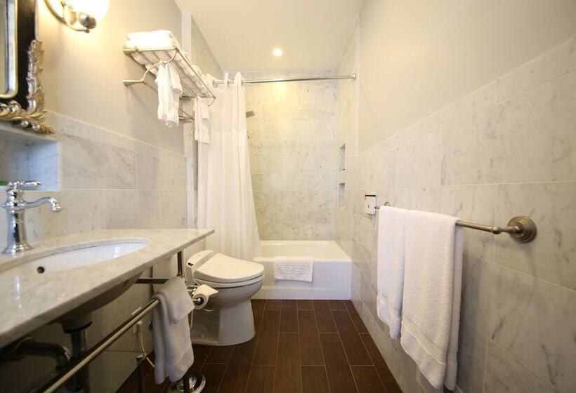 Monte Cristo Bed And Breakfast