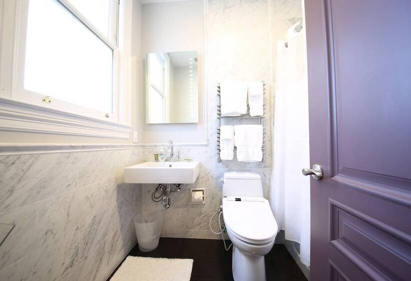 Monte Cristo Bed And Breakfast