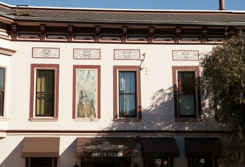 Monte Cristo Bed And Breakfast