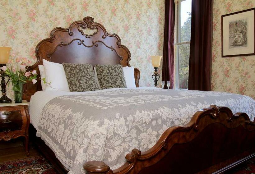 Monte Cristo Bed And Breakfast