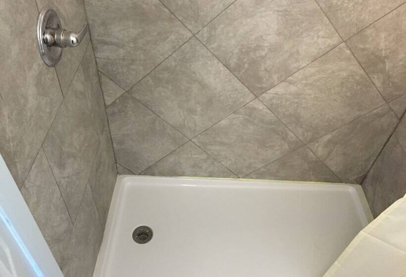 فندق على الطريق Mayo Inn