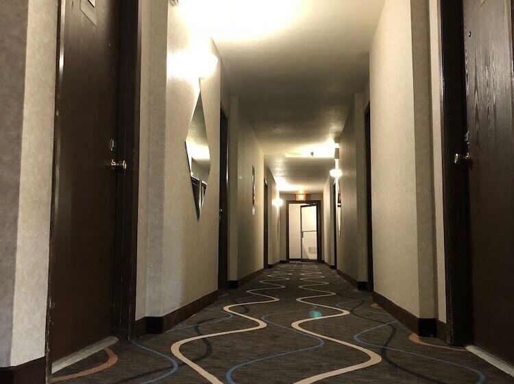 فندق على الطريق Valued Stay Sun Prairie