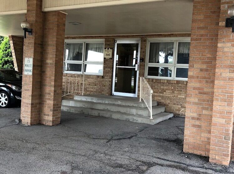 فندق على الطريق Valued Stay Sun Prairie