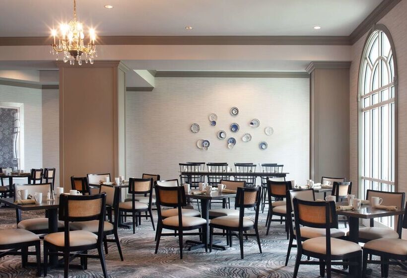 استراحتگاه Hilton Atlanta/marietta Hotel & Conference Center