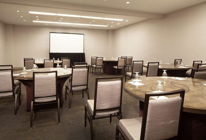 منتجع Hilton Atlanta/marietta Hotel & Conference Center